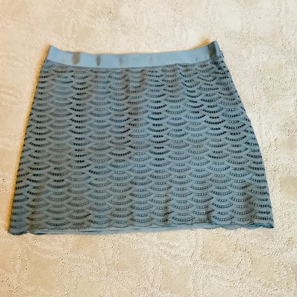 Adorable eyelet mini-skirt